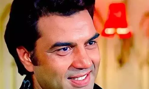 पिता की अगली फ़िल्म के लिए बेटे बॉबी देओल ने कई ये बात, 87 साल की उम्र में बॉलीवुड में वापसी करने को तैयार धर्मेंद्र पिता की अगली फ़िल्म के लिए बेटे बॉबी देओल ने कई ये बात, 87 साल की उम्र में बॉलीवुड में वापसी करने को तैयार धर्मेंद्र