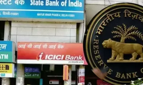 рдЬрд╛рдирд┐рдП рднрд╛рд░рдд рдХреЗ рд╡рд╣ рддреАрди рдмреИрдВрдХ рдЬрд┐рди рдореЗрдВ рдЕрдЧрд░ рд╣реИ рдЖрдкрдХрд╛ рдЦрд╛рддрд╛, рддреЛ рдирд╣реАрдВ рдбреВрдмреЗрдЧрд╛ рдХрднреА рдЖрдкрдХрд╛ рдкреИрд╕рд╛, рдЖрдкрдХреА рд▓рд╛рдЗрдл рд╣реЛ рдЬрд╛рдПрдЧреА рдЖрд╕рд╛рди рдЬрд╛рдирд┐рдП рднрд╛рд░рдд рдХреЗ рд╡рд╣ рддреАрди рдмреИрдВрдХ рдЬрд┐рди рдореЗрдВ рдЕрдЧрд░ рд╣реИ рдЖрдкрдХрд╛ рдЦрд╛рддрд╛, рддреЛ рдирд╣реАрдВ рдбреВрдмреЗрдЧрд╛ рдХрднреА рдЖрдкрдХрд╛ рдкреИрд╕рд╛, рдЖрдкрдХреА рд▓рд╛рдЗрдл рд╣реЛ рдЬрд╛рдПрдЧреА рдЖрд╕рд╛рди