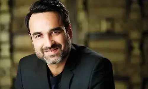 19 साल पहले जहाँ एक्टर बनने का सपना लिए घूमते थे आज वही कर रहे फ़िल्म की शूटिंग पंकज त्रिपाठी हुए इमोशनल