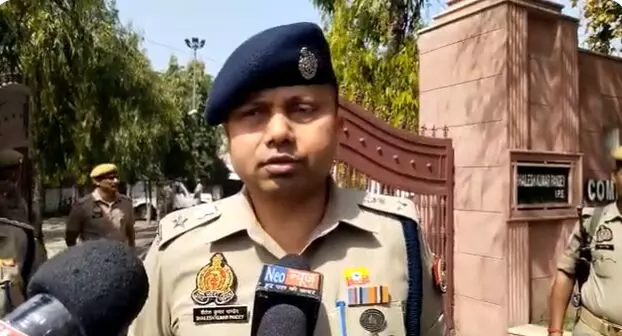 मथुरा SSP शैलेश पांडेय की बड़ी कार्यवाही, एक थानाध्यक्ष और चौकी इंचार्ज को किया निलंबित, जानें- पूरा मामला