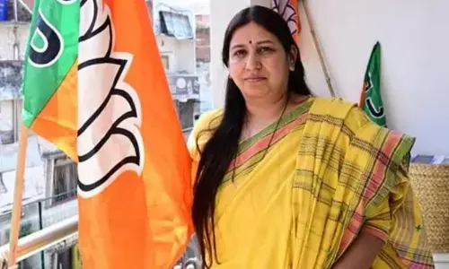 UP Nikay Chunav 2023: निकाय चुनाव के लिए BJP ने मेयर प्रत्याशी के नामों का किया एलान, प्रयागराज से अभिलाषा गुप्ता नंदी का टिकट कटा