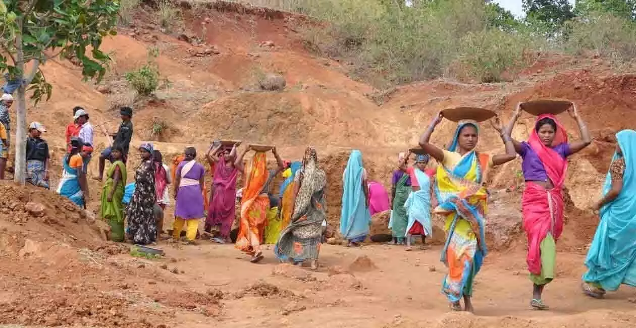 मनरेगा बचाओ.... ग्रामीण भारत बचाओ, 25 अप्रैल को जंतरमंतर चलो...