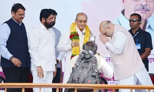 महाराष्ट्र में गृह मंत्री शाह के कार्यक्रम के दौरान तेज धूप से 11 की मौत, कौन करेगा इसकी जांच? महाराष्ट्र में गृह मंत्री शाह के कार्यक्रम के दौरान तेज धूप से 11 की मौत, कौन करेगा इसकी जांच?