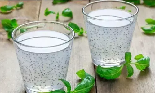 नारियल पानी में मिलाएं यह एक चीज और घटते हुए देखे अपना मोटापा, 30 दिन में दिखाई देगा रिजल्ट नारियल पानी में मिलाएं यह एक चीज और घटते हुए देखे अपना मोटापा, 30 दिन में दिखाई देगा रिजल्ट