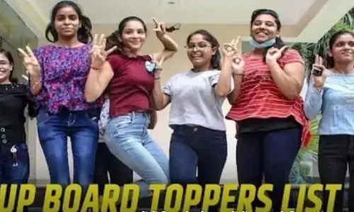 UP Board Toppers List 2023: आ गए हैं यूपी बोर्ड के रिजल्ट दसवीं में प्रियांशी और 12वीं में सुभाष ने किया है टॉपर जाने टॉपर्स के लिस्ट
