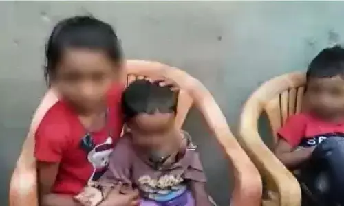 मध्यप्रदेश में हुई रोंगटे खड़े करने वाली घटना: तीन दिन तक घर में मां-बाप की सड़ती लाश के बीच पड़ा रहा डेढ़ साल का मासूम मध्यप्रदेश में हुई रोंगटे खड़े करने वाली घटना: तीन दिन तक घर में मां-बाप की सड़ती लाश के बीच पड़ा रहा डेढ़ साल का मासूम