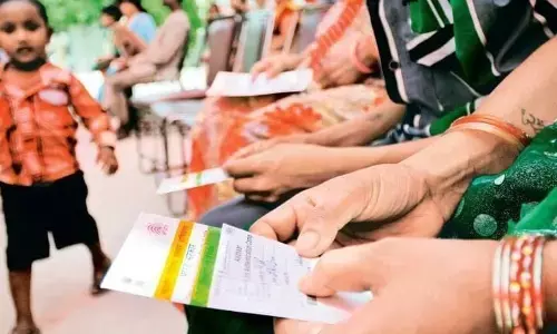 अगर आप भी बनवाना चाहते हैं अपना नया आधार कार्ड तो करें इस तरह अप्लाई