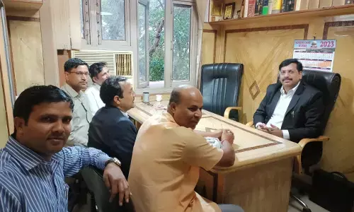 अनुदेशकों के मामले में सुप्रीम कोर्ट में आज हुई सुनवाई, सरकार को नोटिस जारी