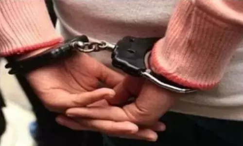 Lucknow : वन दरोगा परीक्षा में पकड़ा गया cheater दूसरे छात्र की जगह दे रहा था पेपर