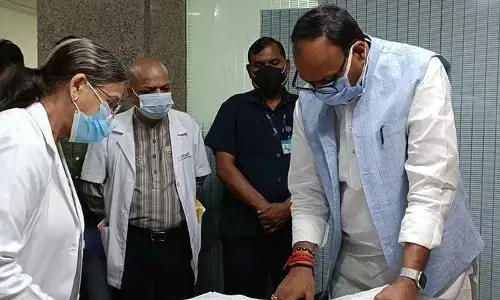 अभी अभी डिप्टी सीएम ब्रजेश पाठक ने कर दिए दो डॉ बर्खास्त, स्वास्थ्य महकमें में मचा हड़कंप अभी अभी डिप्टी सीएम ब्रजेश पाठक ने कर दिए दो डॉ बर्खास्त, स्वास्थ्य महकमें में मचा हड़कंप