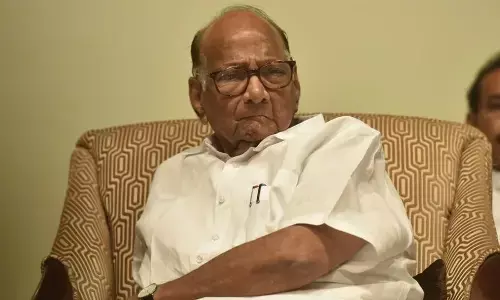 महाराष्ट्र में सियासी भूचाल? शरद पवार ने छोड़ा NCP का अध्यक्ष पद, कार्यकर्ताओं ने शुरू किया प्रदर्शन, अजित पवार ने दिया चौंकाने वाला बयान महाराष्ट्र में सियासी भूचाल? शरद पवार ने छोड़ा NCP का अध्यक्ष पद, कार्यकर्ताओं ने शुरू किया प्रदर्शन, अजित पवार ने दिया चौंकाने वाला बयान