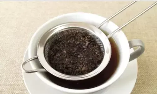 बची हुई चाय पत्ती के फायदे जानकर हैरान हो जाएंगे आप आगे से नहीं समझेंगे इसे कचरा