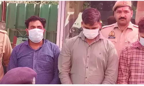नोएडा पुलिस ने कॉल सेंटर के जरिए नामी कम्पनी में नौकरी दिलाने वाले गिरोह का किया भंडाफोड़, चार गिरफ्तार