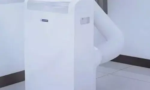 Bluestar Portable AC – इस चिलचिलाती गर्मी से अब आपको राहत दिलाएगा यह ब्लूस्टार पोर्टेबल एसी, जाने इसके फीचर्स और इसकी कीमत Bluestar Portable AC – इस चिलचिलाती गर्मी से अब आपको राहत दिलाएगा यह ब्लूस्टार पोर्टेबल एसी, जाने इसके फीचर्स और इसकी कीमत