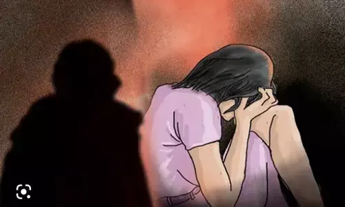 यूपी के कन्नौज में 7 साल की बच्ची की 3 दिन बाद मिली खेत में लाश,शरीर पर कपड़े नहीं, आँखें नोची हुई हैं, प्राइवेट पार्ट काट दिया है