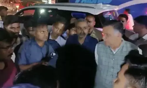 कानपुर में व्यापारी को लूटकर मारी गोली, मौत