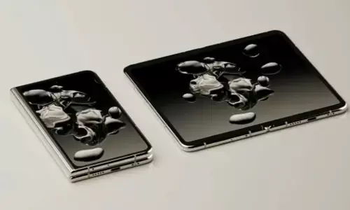 Google ने लॉन्च किया फोल्डिंग फोन Pixel Fold, खुलते ही बन जाएगा टैबलेट, जानिए- क्या हैं खूबियां कितनी है कीमत Google ने लॉन्च किया फोल्डिंग फोन Pixel Fold, खुलते ही बन जाएगा टैबलेट, जानिए- क्या हैं खूबियां कितनी है कीमत