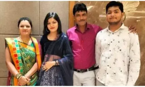 IIT बॉम्बे छात्र आत्महत्या मामला: अदालत ने कहा, आरोपी ने दर्शन सोलंकी को जाति के आधार पर परेशान किया। IIT बॉम्बे छात्र आत्महत्या मामला: अदालत ने कहा, आरोपी ने दर्शन सोलंकी को जाति के आधार पर परेशान किया।