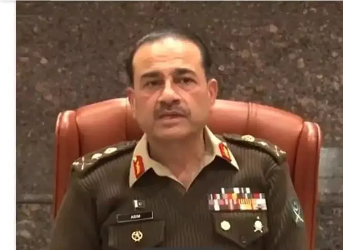 पाकिस्तानी सेना प्रमुख ने वैवाहिक कानून लागू होने के दावों को नकारा,