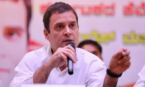 कर्नाटक में मिली बंपर जीत के बाद राहुल गांधी का बड़ा ऐलान- पहले दिन, पहली कैबिनेट में पूरे करेंगे 5 वादे कर्नाटक में मिली बंपर जीत के बाद राहुल गांधी का बड़ा ऐलान- पहले दिन, पहली कैबिनेट में पूरे करेंगे 5 वादे