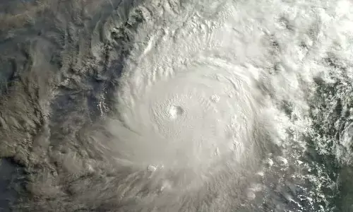 म्यांमार में क्रूर चक्रवात मोचा ने तीन लोगों की जान ली।