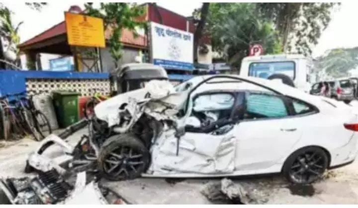 मुंबई जुहू में बीएमडब्ल्यू हुई क्रश एयर होस्टेस की हुई मौत कोई भी नहीं था नशे में मुंबई जुहू में बीएमडब्ल्यू हुई क्रश एयर होस्टेस की हुई मौत कोई भी नहीं था नशे में