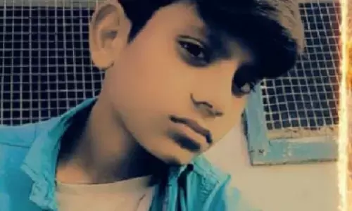 प्रेमप्रसंग के चलते साथी दो दोस्तों ने तीसरे साथी का गला काटकर मार डाला प्रेमप्रसंग के चलते साथी दो दोस्तों ने तीसरे साथी का गला काटकर मार डाला