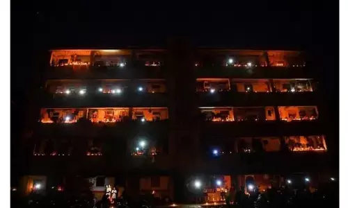 परिवहन विभाग ने एलईडी लाइटों के इस्तेमाल पर बनाई नीति योजना परिवहन विभाग ने एलईडी लाइटों के इस्तेमाल पर बनाई नीति योजना