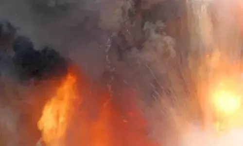 भाजपा ने बंगाल में अवैध पटाखा कारखाने में विस्फोट की मांग की