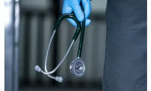 द केरला स्टोरी को लेकर दो गुटों में मारपीट, 5 मेडिकल छात्र घायल द केरला स्टोरी को लेकर दो गुटों में मारपीट, 5 मेडिकल छात्र घायल