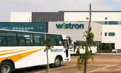 टाटा को मिला एप्पल का साथ, बेंगलुरू में आईफोन बनाना शुरू