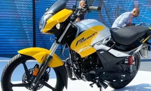 जल्द पेश होगी हीरो पैशन प्लस अपने नए लुक और 100सीसी इंजन के साथ जल्द पेश होगी हीरो पैशन प्लस अपने नए लुक और 100सीसी इंजन के साथ