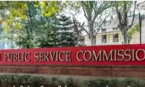 डॉ मनोज सोनी ने यूपीएससी के नए अध्यक्ष के रूप में शपथ ली डॉ मनोज सोनी ने यूपीएससी के नए अध्यक्ष के रूप में शपथ ली