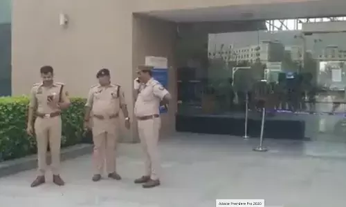 ग्रेटर नोएडा के सनसनी खेज छात्र छात्रा मर्डर की असलियत आई सामने, किस तरह दोस्त ने दिया घटना को अंजाम ग्रेटर नोएडा के सनसनी खेज छात्र छात्रा मर्डर की असलियत आई सामने, किस तरह दोस्त ने दिया घटना को अंजाम