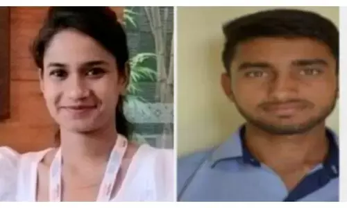 यूपी में यूनिवर्सिटी कैंपस में थर्ड ईयर के छात्र ने की प्रेमी की हत्या,बाद में खत्म की अपनी भी जीवन लीला यूपी में यूनिवर्सिटी कैंपस में थर्ड ईयर के छात्र ने की प्रेमी की हत्या,बाद में खत्म की अपनी भी जीवन लीला