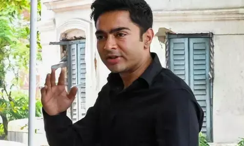 सीबीआई ने स्कूल जॉब घोटाले में अभिषेक बैनर्जी से छह घंटे से अधिक समय तक की पूछताछ