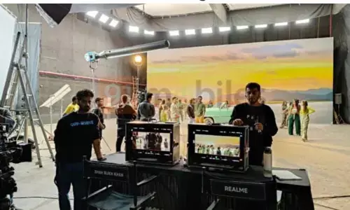 शाहरुख खान होंगे Realme के नए ब्रैंड एम्बेस्डर! एड शूट की फोटो भी लीक!