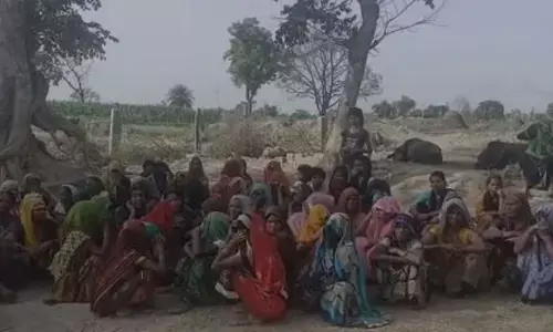 कासगंज: पटियाली थाना क्षेत्र में प्रेमी युगल ने जहर खाकर दी जान, इलाके में फैली सनसनी कासगंज: पटियाली थाना क्षेत्र में प्रेमी युगल ने जहर खाकर दी जान, इलाके में फैली सनसनी