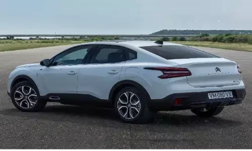 अब Honda City और Hyundai Verna को ये कंपनी देगी टक्कर, लॉन्च कर रही नई सेडान!