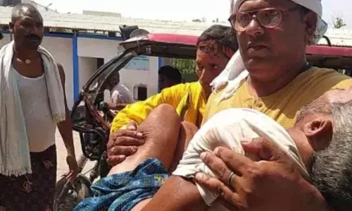 बिहार रथ जुलूस में करंट लगने से दो लोगों की मौत, कई अन्य घायल