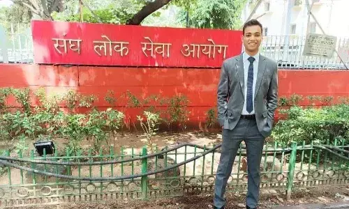 आजमगढ़ के सिद्धार्थ शुक्ला का आया 18वां स्थान, यूपीएससी में किया नाम रोशन