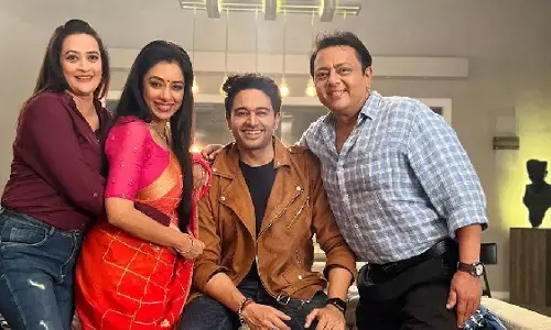 Nitesh Pandey: नहीं रहे अनुपमा फेम एक्टर नीतीश पांडे, इंडस्ट्री में शोक की लहर, जानिए- कैसे हुई मौत! Nitesh Pandey: नहीं रहे अनुपमा फेम एक्टर नीतीश पांडे, इंडस्ट्री में शोक की लहर, जानिए- कैसे हुई मौत!
