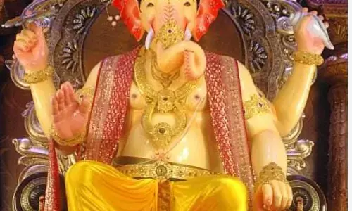 एक मीठी परंपरा जो हर साल मुंबई के हिंदुओं और मुसलमानों को जोड़ती है