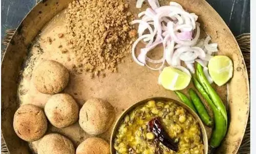आइये जानते हैं बाटी का अविष्कार क्यों, कहाँ, कब और कैसे हुआ आइये जानते हैं बाटी का अविष्कार क्यों, कहाँ, कब और कैसे हुआ