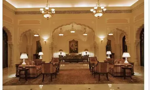 जाने जयपुर का रामबाग पैलेस दुनिया का सबसे बेहतरीन होटल क्यो है?? जाने जयपुर का रामबाग पैलेस दुनिया का सबसे बेहतरीन होटल क्यो है??