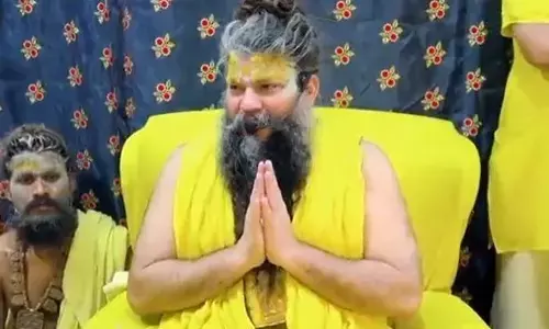 ढोल, गंवार, शूद्र, पशु, नारी चौपाई पर बोले श्री आचार्य जी, ताड़ना का मतलब शिक्षा से है तो कन्फ्यूज़न क्योँ?