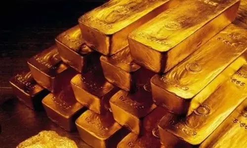 2000 के नोट से अगर खरीदना चाहते हैं सोना, तो जाने क्यों चाहिए होगा पैन कार्ड और आधार कार्ड?