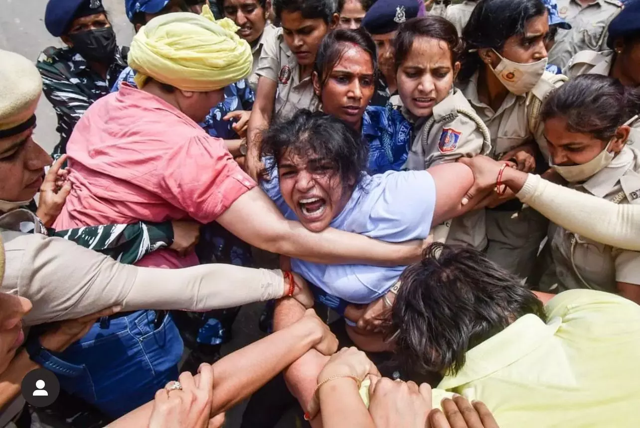 एक माह के बाद पहलवानों का आंदोलन सरकार ने किया खत्म, पहलवान भेजे जेल एक माह के बाद पहलवानों का आंदोलन सरकार ने किया खत्म, पहलवान भेजे जेल