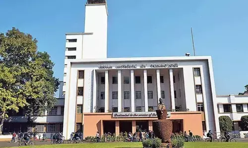 आईआईटी खड़गपुर के मृत छात्र का फॉरेंसिक मेडिसिन विशेषज्ञों द्वारा होगा दूसरा पोस्टमार्टम आईआईटी खड़गपुर के मृत छात्र का फॉरेंसिक मेडिसिन विशेषज्ञों द्वारा होगा दूसरा पोस्टमार्टम