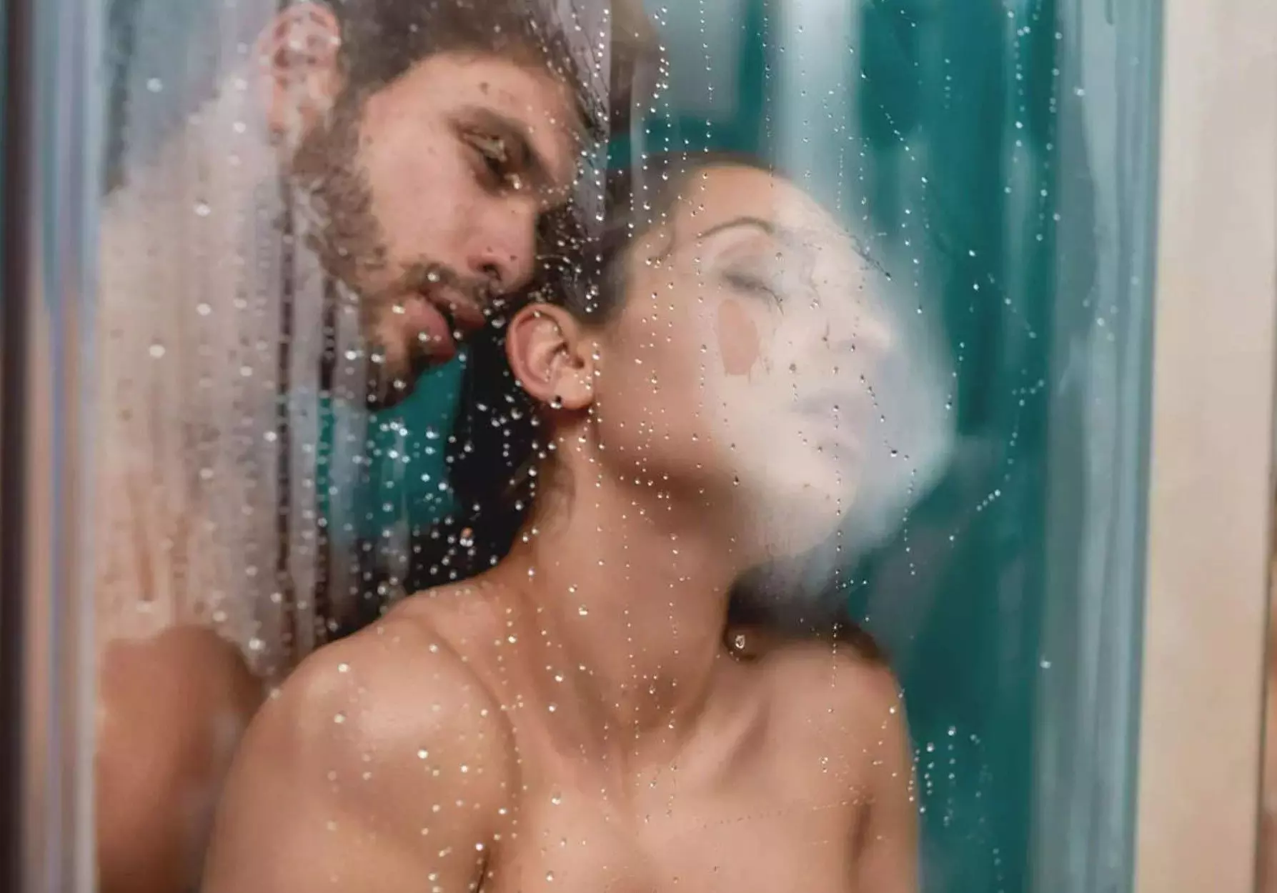 Swimming Pool SEX Tips: स्विमिंग पूल में सेक्स करने से पहले याद कर लें ये सेफ्टी टिप्स Swimming Pool SEX Tips: स्विमिंग पूल में सेक्स करने से पहले याद कर लें ये सेफ्टी टिप्स